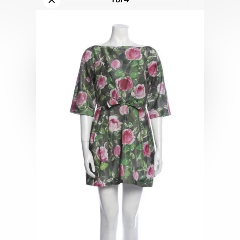 Red Valentino Dress size 6 US